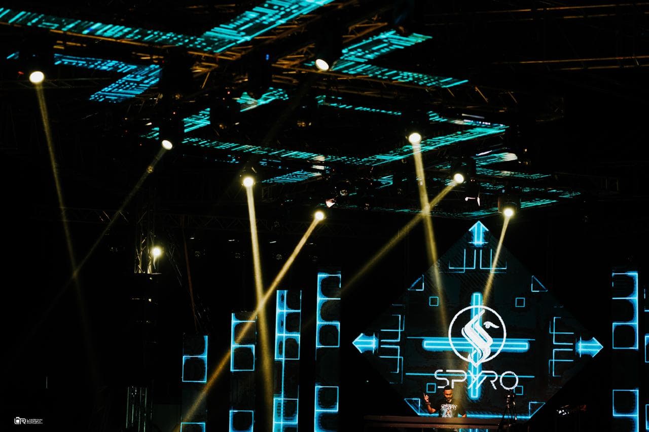 SPYRO Carousel Image 1